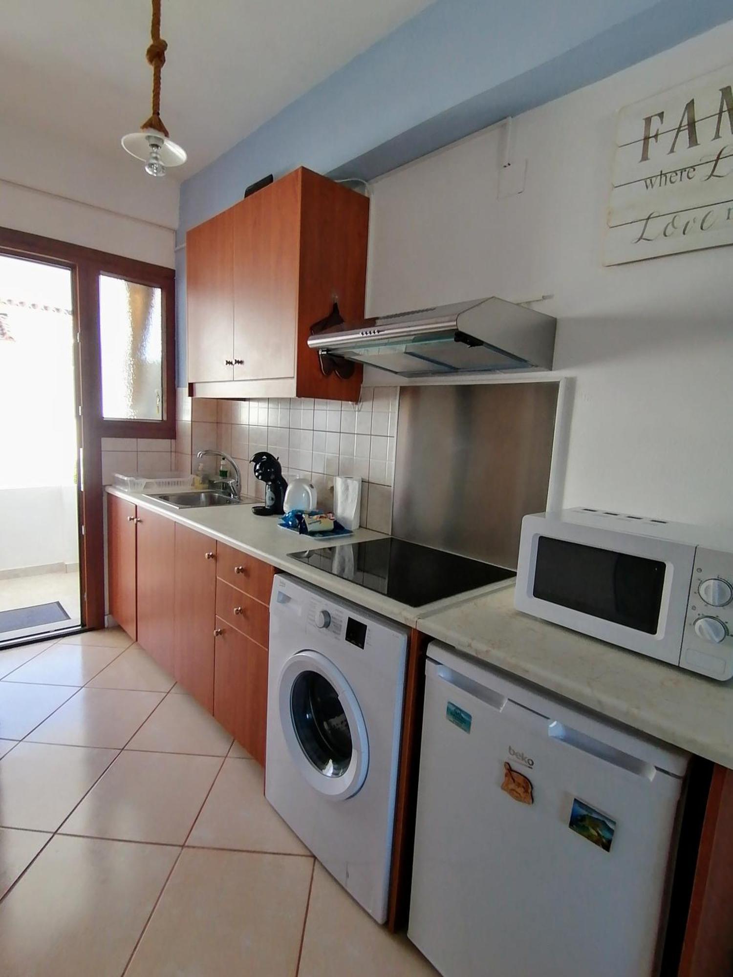 Agapi Studio Acharavi A 50M De La Mer, 400M Du Centre Ville Buitenkant foto
